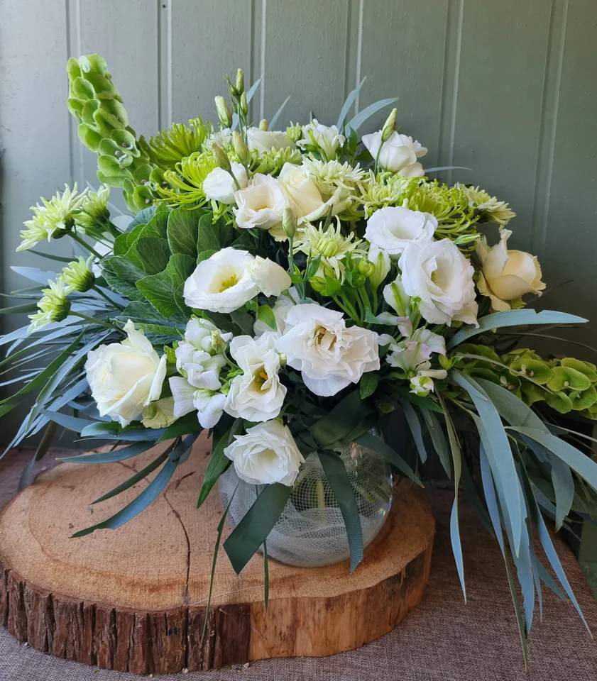 Flower Meanings: Popular Bouquets on the Sunshine Coast